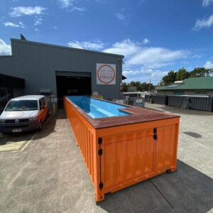40 FT Container Pool Orange